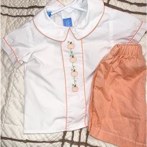 Anavini pumpkin outfit